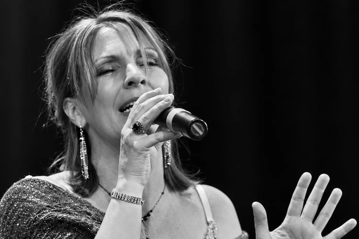 Shawn Thies & her Band — An Evening of Jazz & Timeless Favorites
