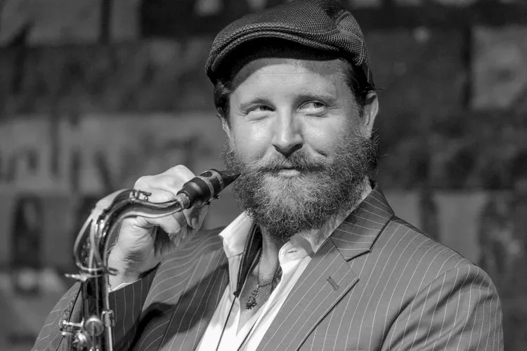 Last Chance October - Colin Richardson & The Grand Band